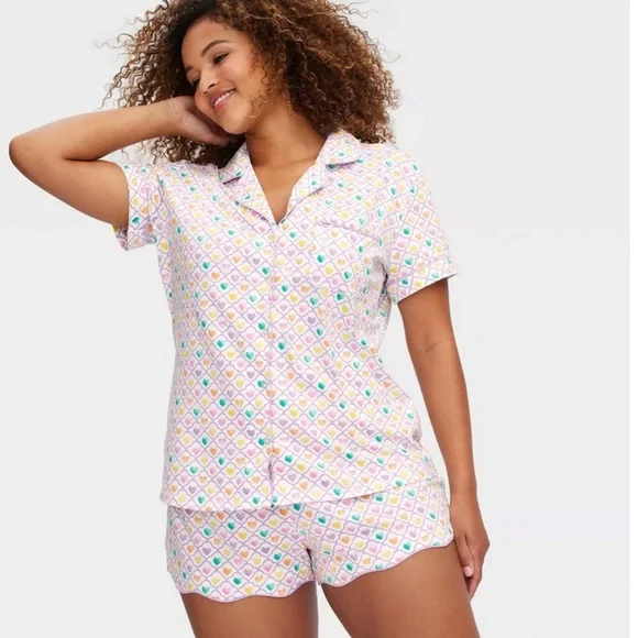 Roller Rabbit Store Exclusive Geo Hearts Shorts Pajama Set